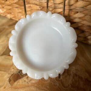 Milk glass vintage ashtray